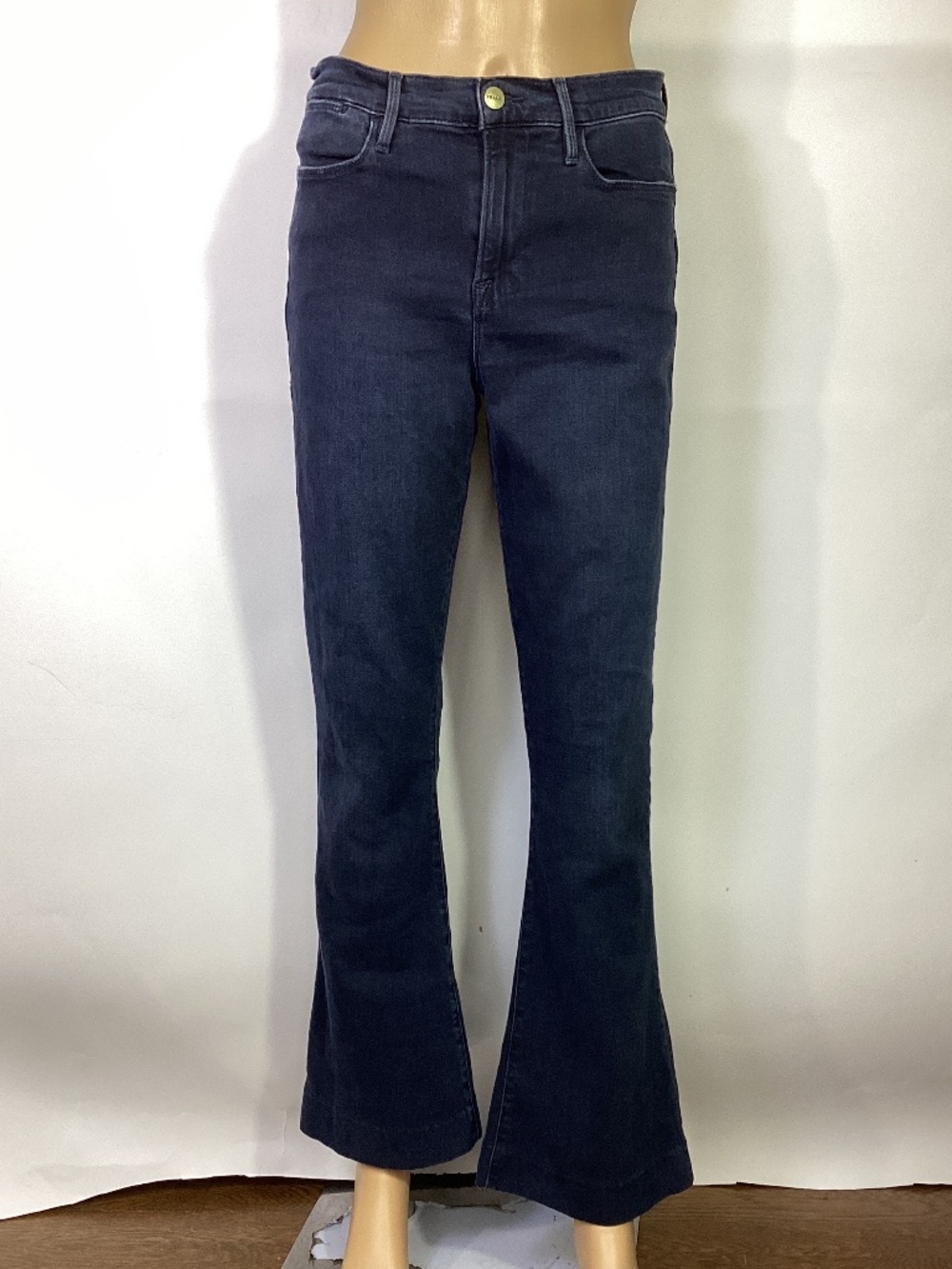 Frame Le high flare in Wayfarer dark denim flare jeans Sz 29
